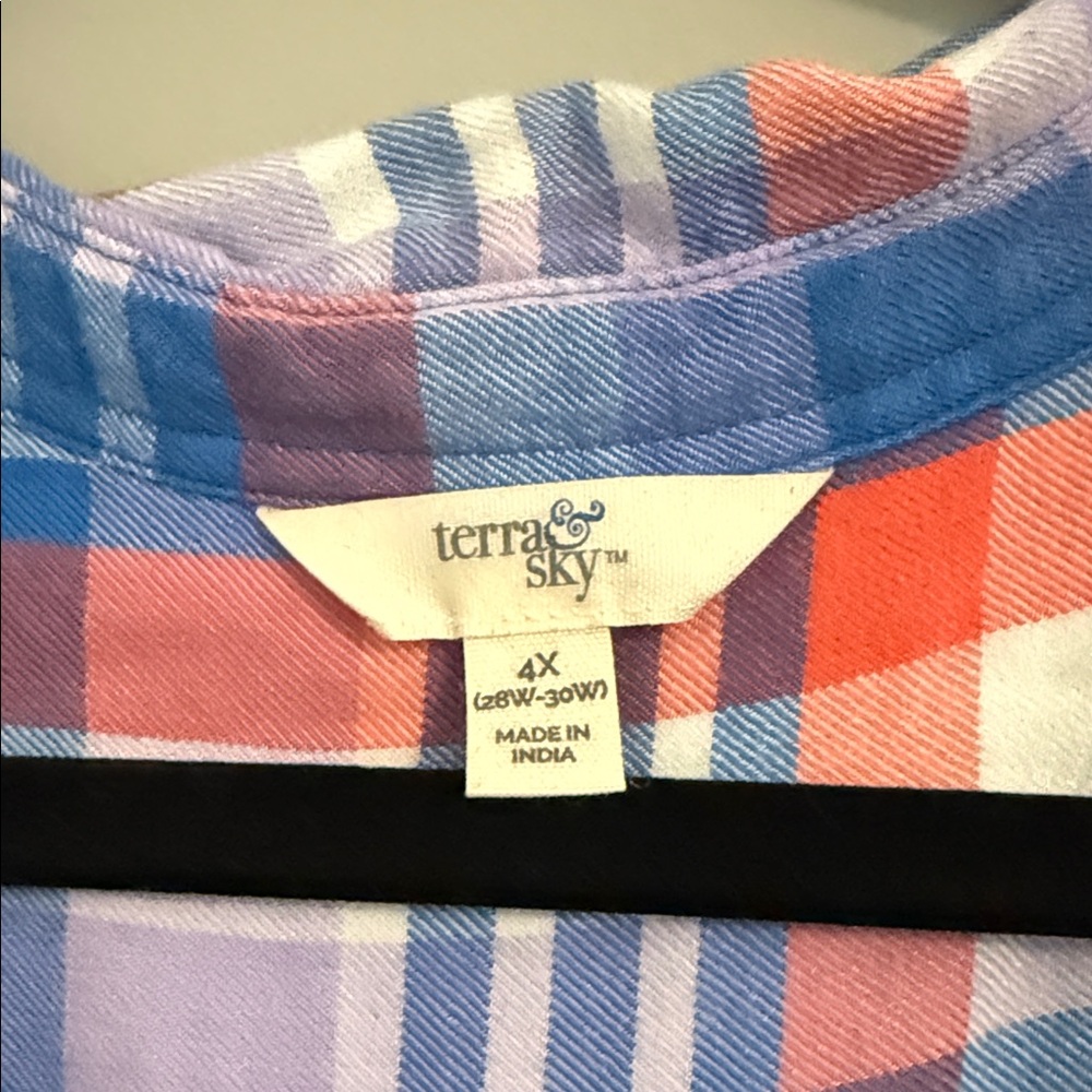 Terra & Sky Multicolor Plaid Sleeveless Shirt - Picture 2 of 2